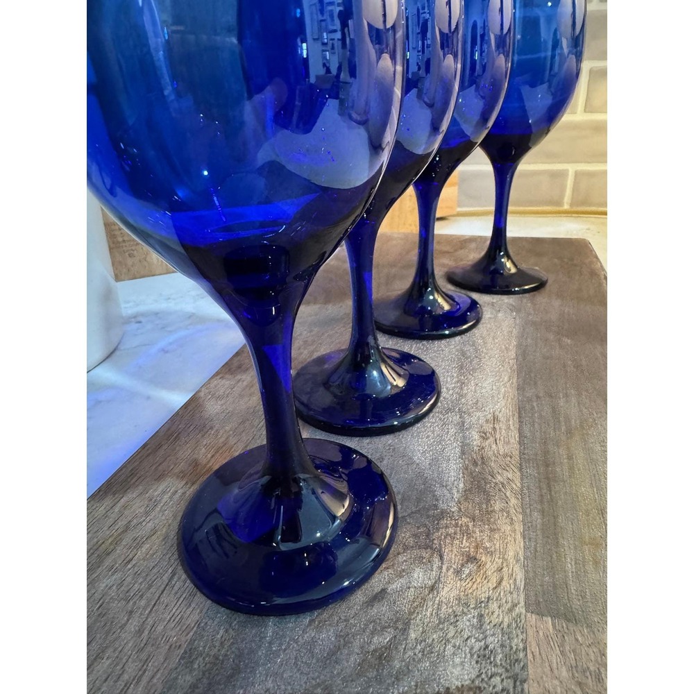 Vintage Cristar Cobalt Blue Wine Glasses Set of 4 Stemmed Rioja Goblets - Picture 3 of 4